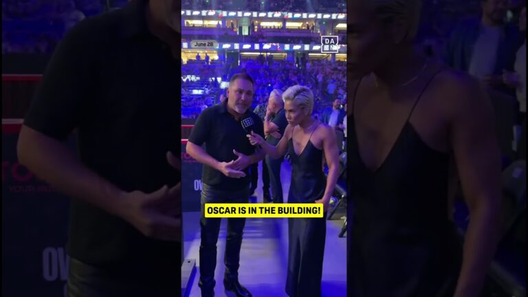 The Golden Boy is here! 🥊