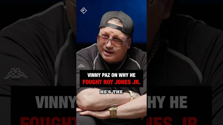 Even after breaking his neck, Vinny Paz courageously entered the ring against one of the GOATs 👀