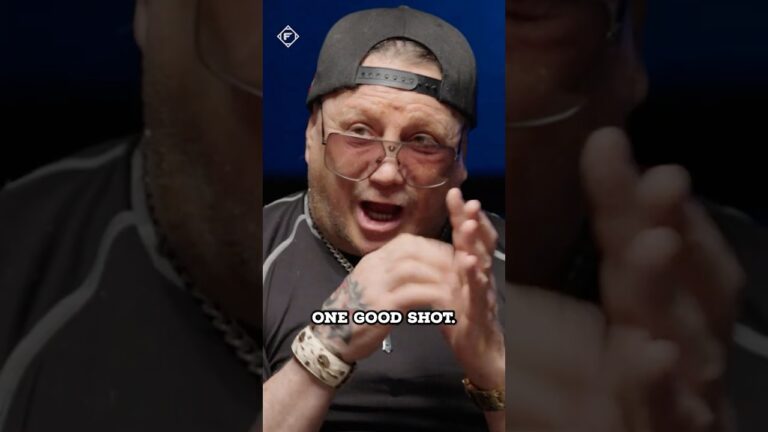 Vinny Paz was praying to get off one good shot in his matchup with Roy Jones Jr. 🥊