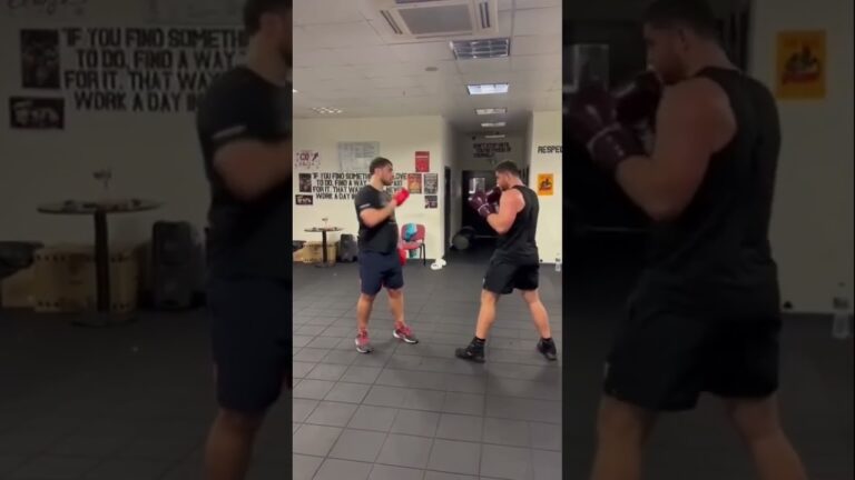 Dave Allen Working With Johnny Fisher 🦏🤝🐂