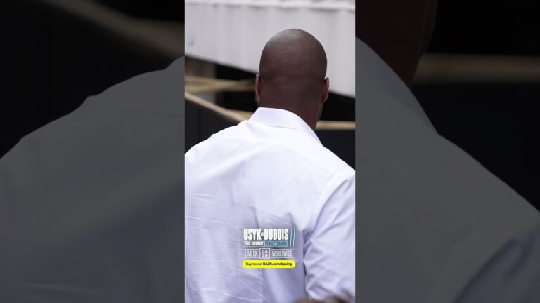 Daniel Dubois showing off his skills in the centre of London 🇬🇧🤣