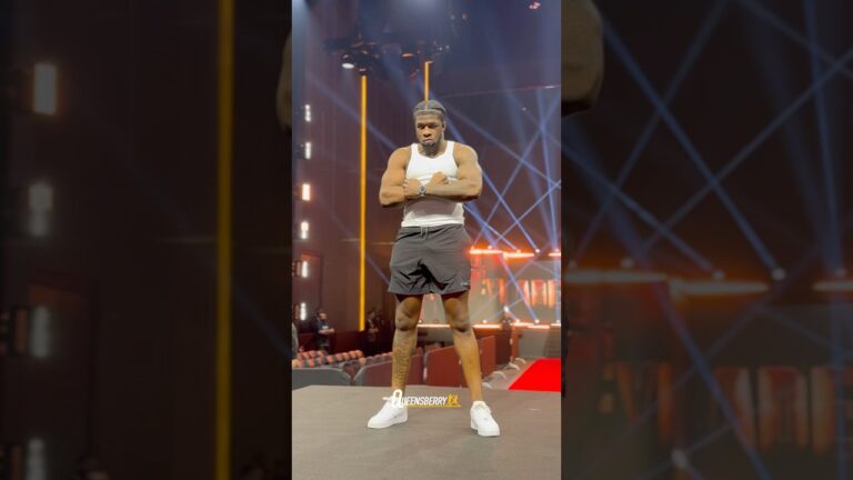 Looking to make more noise in the division. David Adeleye makes his grand entrance 🍿