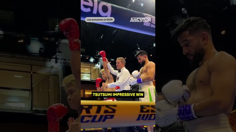 Hayato Tsutsumi gets the stoppage win over Qais Ashfaq! 🙌 #shorts