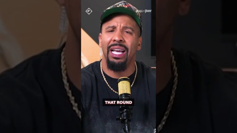 Andre Ward I gave Canelo 4 rounds ✍️  #boxing