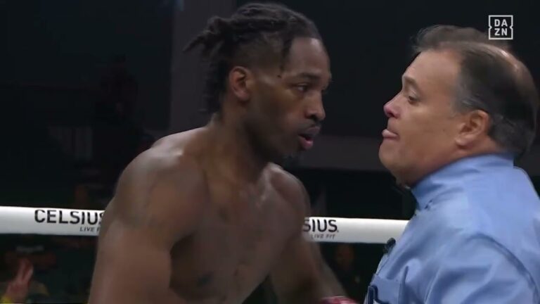 Craziest round in boxing in 2025 so far!