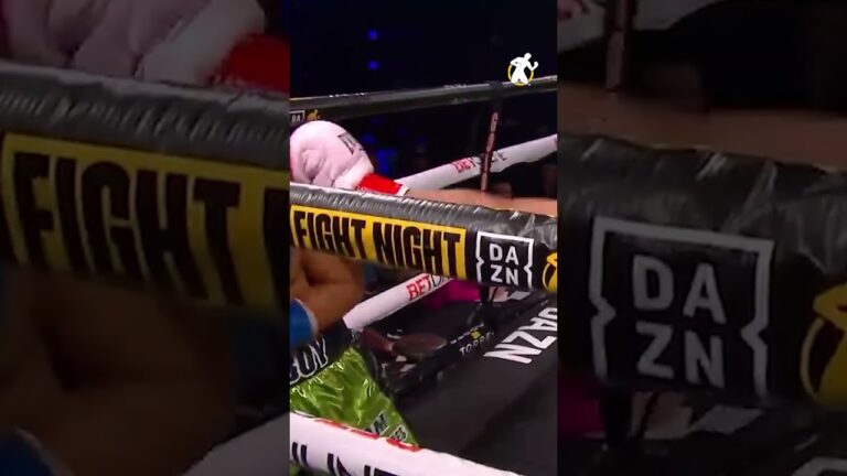 : 20-year-old Floyd Schofield made quick work of Daniel Rosas with a  left hook! 💥