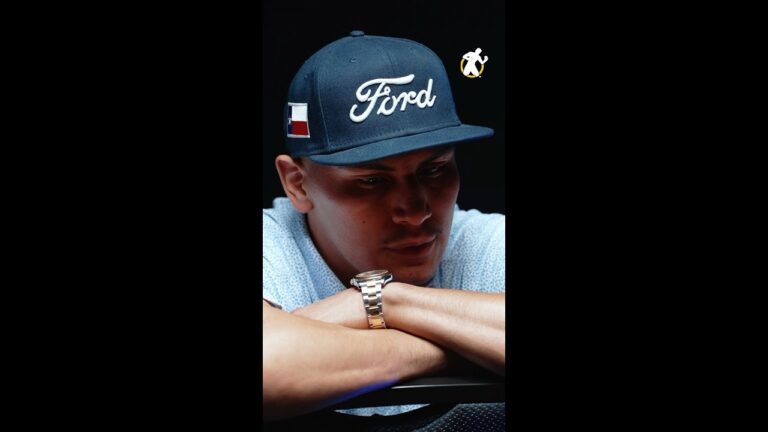 . Just two warriors chasing ! ⚔️🔥