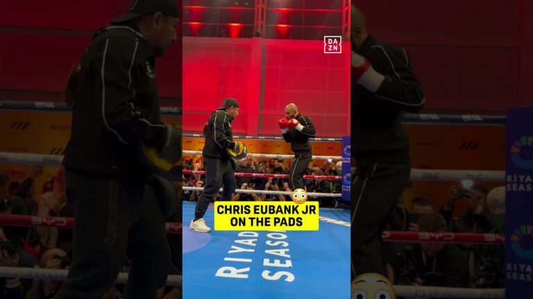 Chris Eubank Jr. is displaying his skills on the pads! 🥊 #shorts