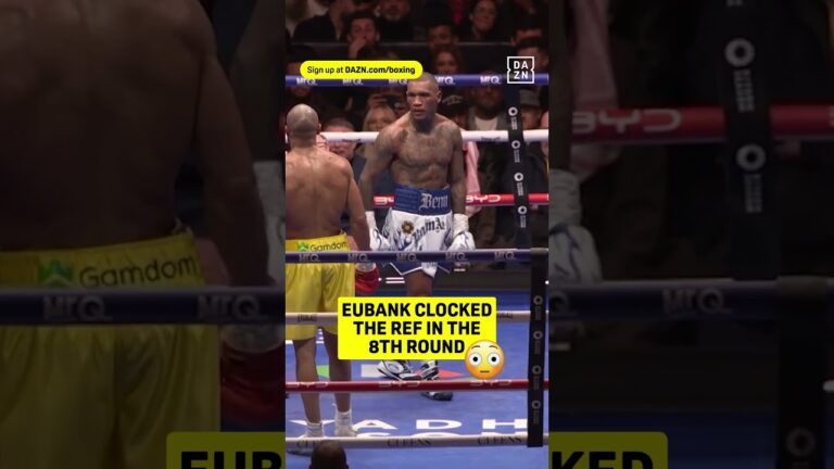 Eubank Jr caught the ref! 💪 #EubankBenn2 | @ringmagazine | @riyadhseason