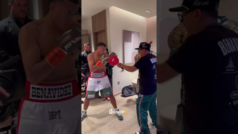 Benavidezâ€™s shots are looking  😤🔥