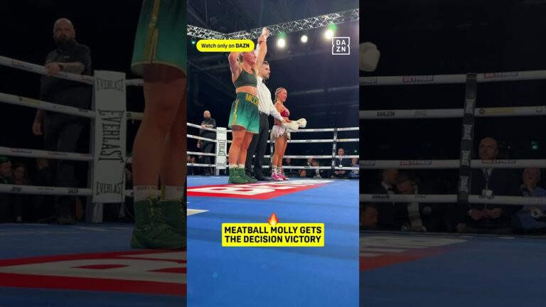 Molly McCann improves to 2-0 🥊 #shorts