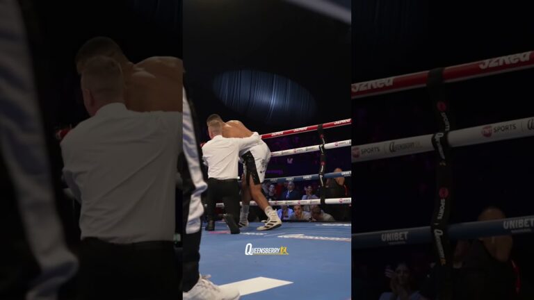 David Adeleye KNOCKSOUT Sol Dacres inside ONE ROUND 😳