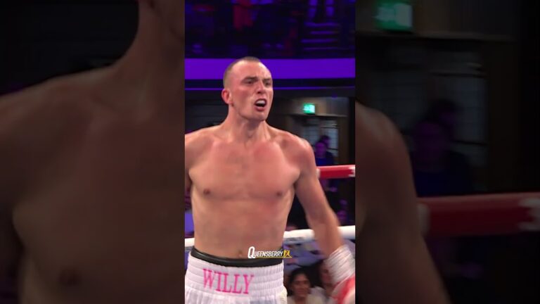 LIGHTS OUT! 💥 by Willy Hutchinson 🥶 #boxing #boxinghighlights #knockout