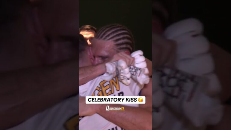 A boxing bromance 🤝