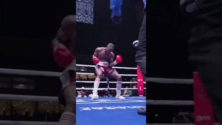 View From Ringside 🕷️ Craig Richards KO's Dan Azeez