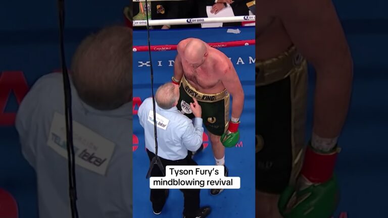 Getting up for those Christmas leftovers 🍗🎄