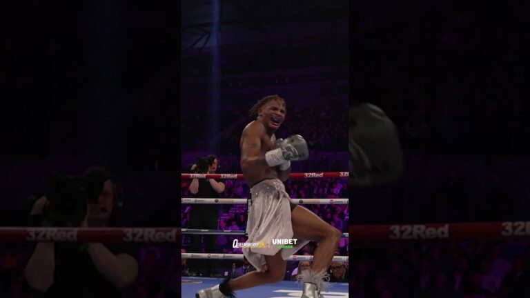 Not sure what was better from Jadier Herrera, the KO or the dance 🕺😅