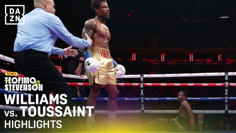 Ammo Williams vs. Toussaint | Fight Highlights