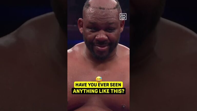 Jarrell Miller really lost his toupee mid-fight 🤣 #RING6 | Ring Magazine ▪️