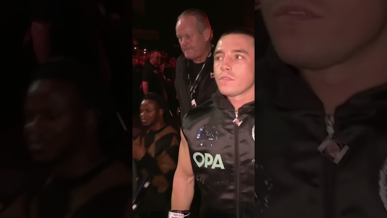 Nick Ball makes his entrance ⚔️