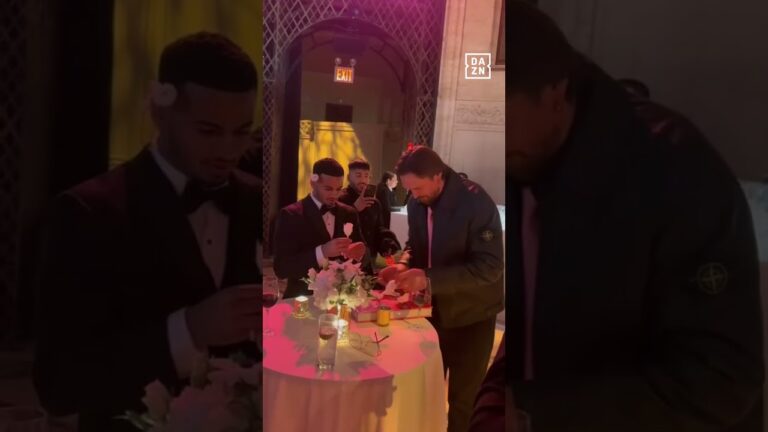 Usyk x Rolly | The bromance we didn't know we needed 🥰