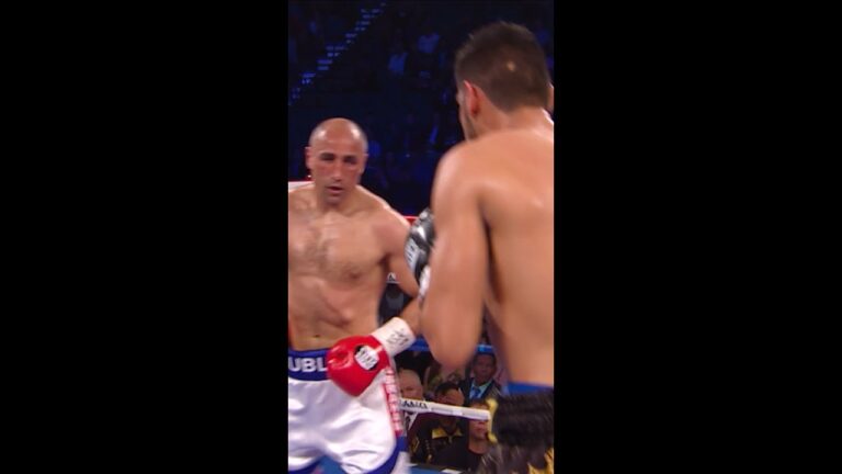 Zurdo Ramirez makes Mexican boxing history