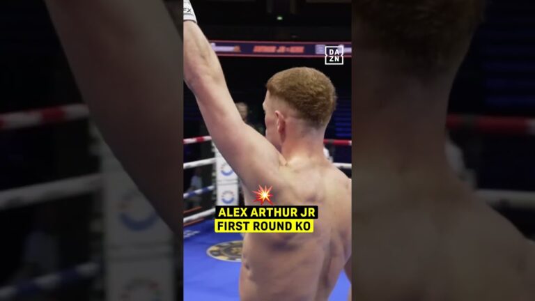 Alex Arthur Jr lights up Glasgow early with a 1st round KO & a few dance moves 🕺