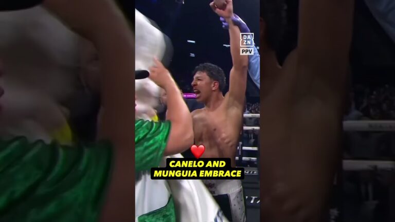 Canelo and Munguia embrace after his victory ❤️