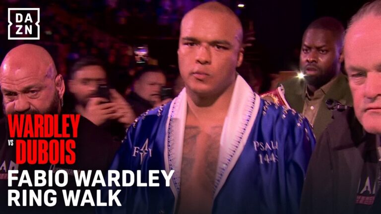 Fabio Wardley makes his ring walk in Manchester!