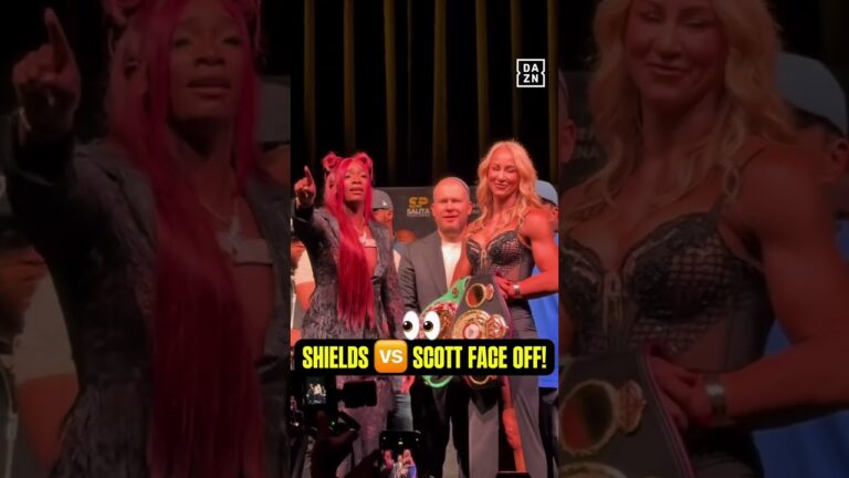 Claressa Shields and Kaye Scott have a funny exchange during their face-off 🤣