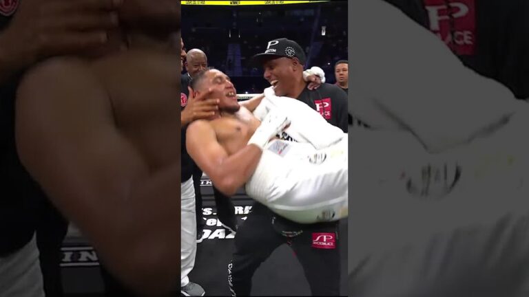 Do you think Carlos Utria beat Israel Mercado?
