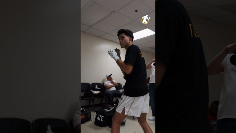 It’s about that time… Johnny Cañas is locked in! 🥊🙏