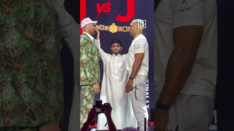 Tyson Fury vs. Anthony Joshua gets real as fighters face off for the VERY FIRST time 🇬🇧💥