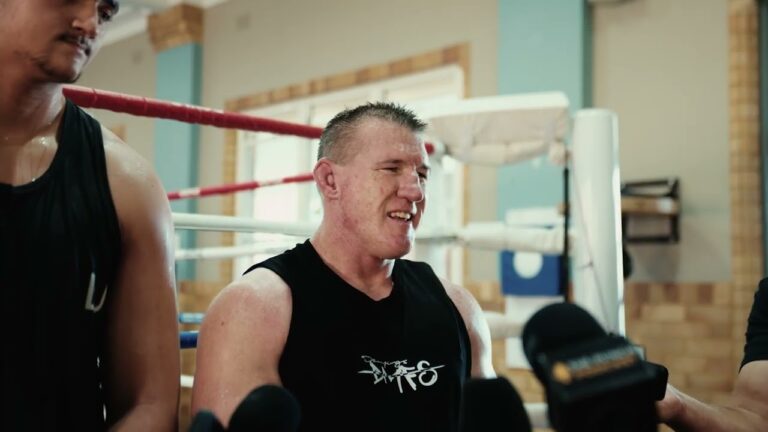 Paul Gallen Takes On a 6ft 9 BEAST Ahead of Nelson Asofa-Solomona | “He’s a flog”