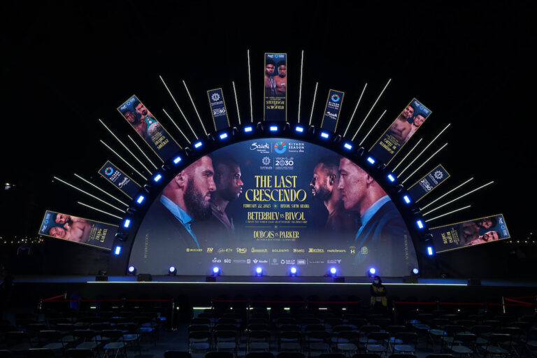 The Grandest of Arrivals in Riyadh