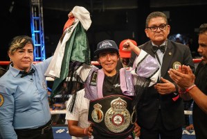 ChavarrÃ­a defeated Veyre and is new WBA International champion â€“ World Boxing Association