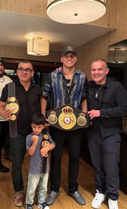 David Benavidez Receives WBA Championship Belt from Gilberto JesÃºs Mendoza â€“ World Boxing Association