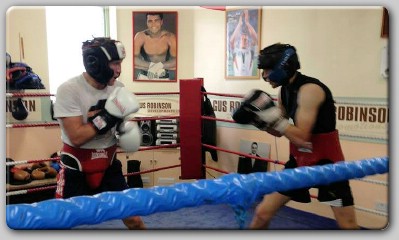 Anthony Hardy Bradley Saunders UK Amateur Anthony Hardy Spars With Bradley Saunders Ahead Of Pro Debut