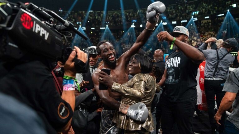 In Perspective: Spence vs. Crawford