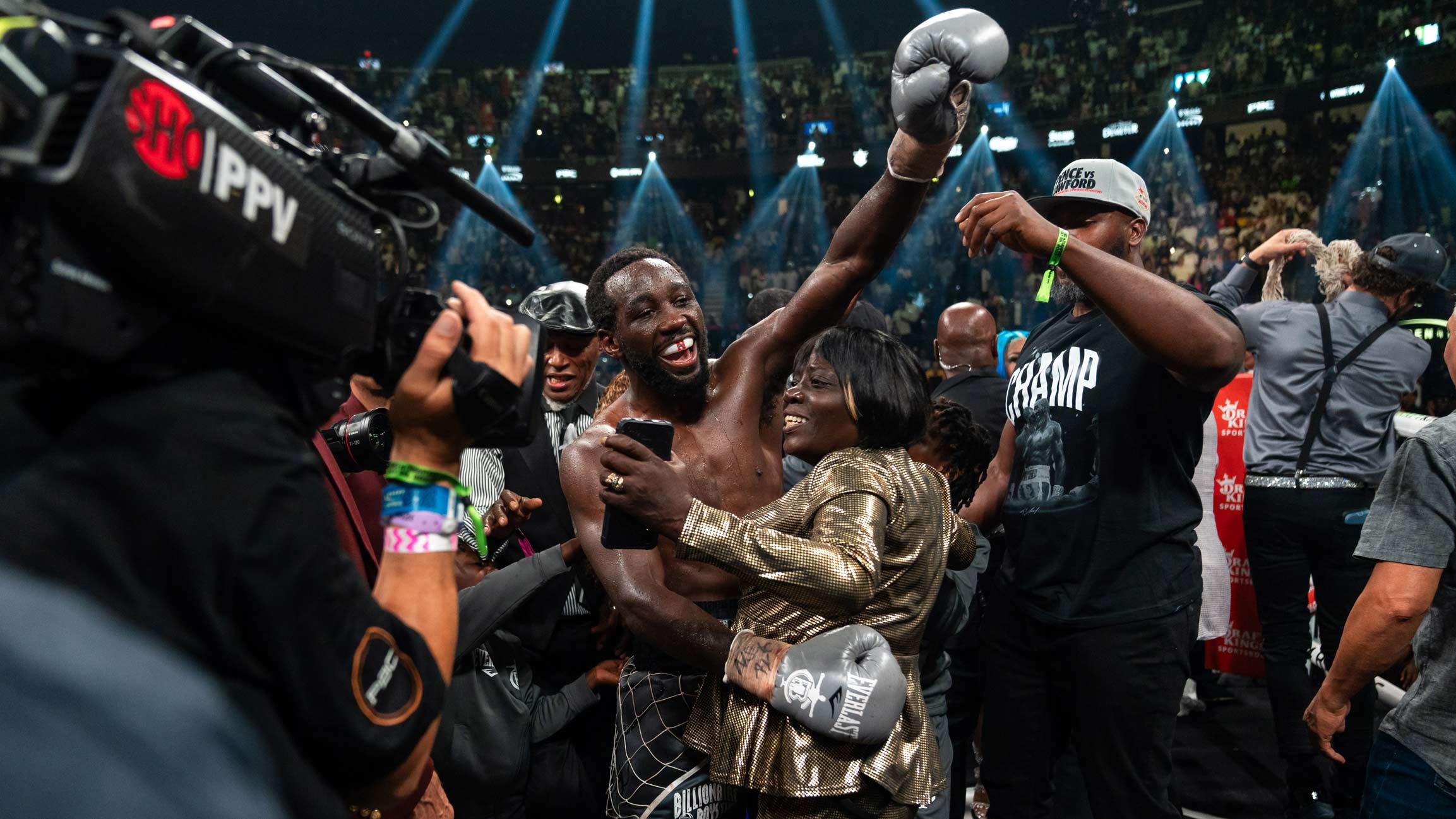 In Perspective: Spence vs. Crawford