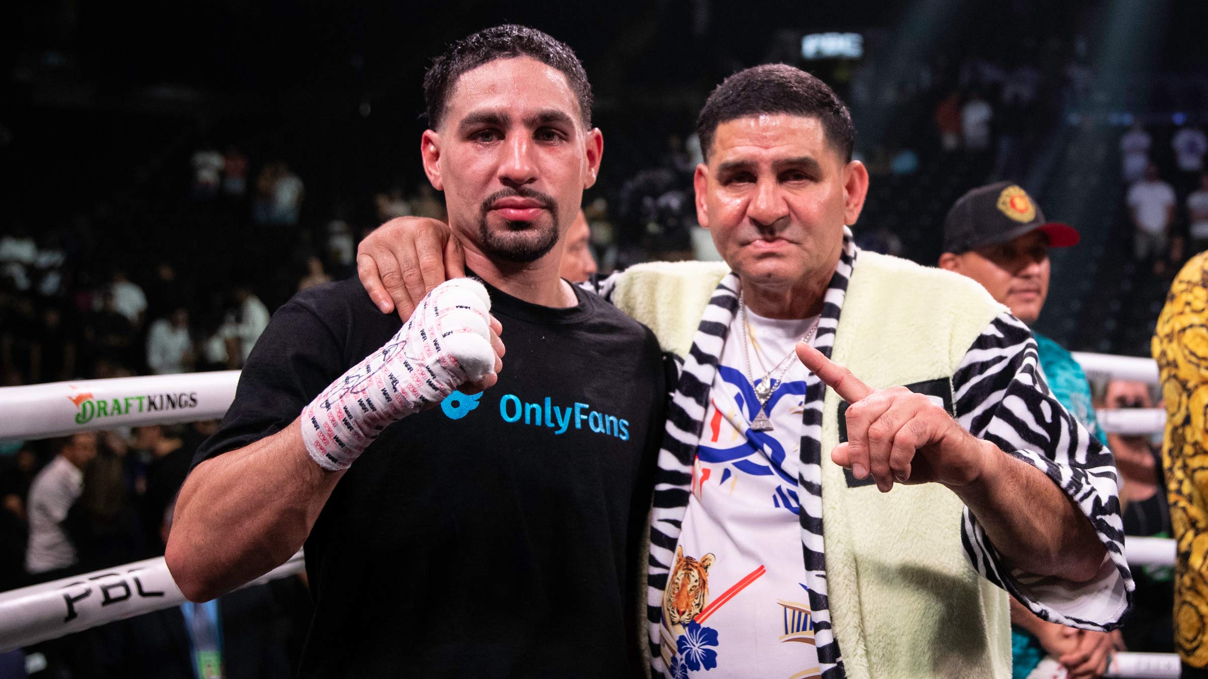 The "Danny Garcia Show" is Back! Garcia Beats Jose Benavidez Jr.