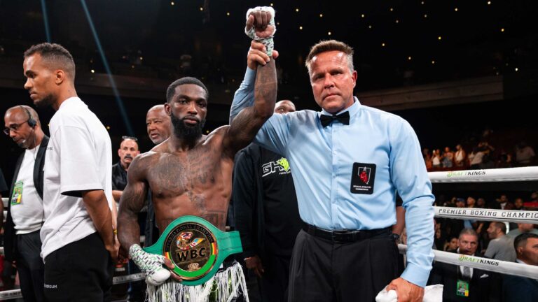 Frank Martin Pounds Out a Win Over the Tough Artem Harutyunyan