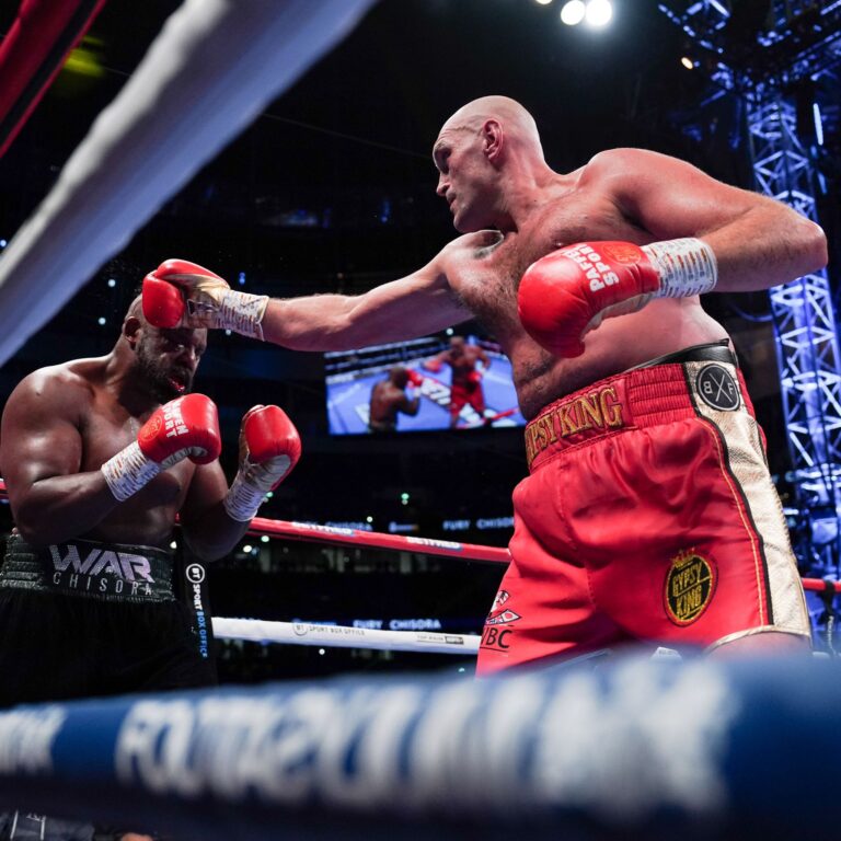 TYSON STILL KING AS DUBOIS DEFENDS WBA CROWN