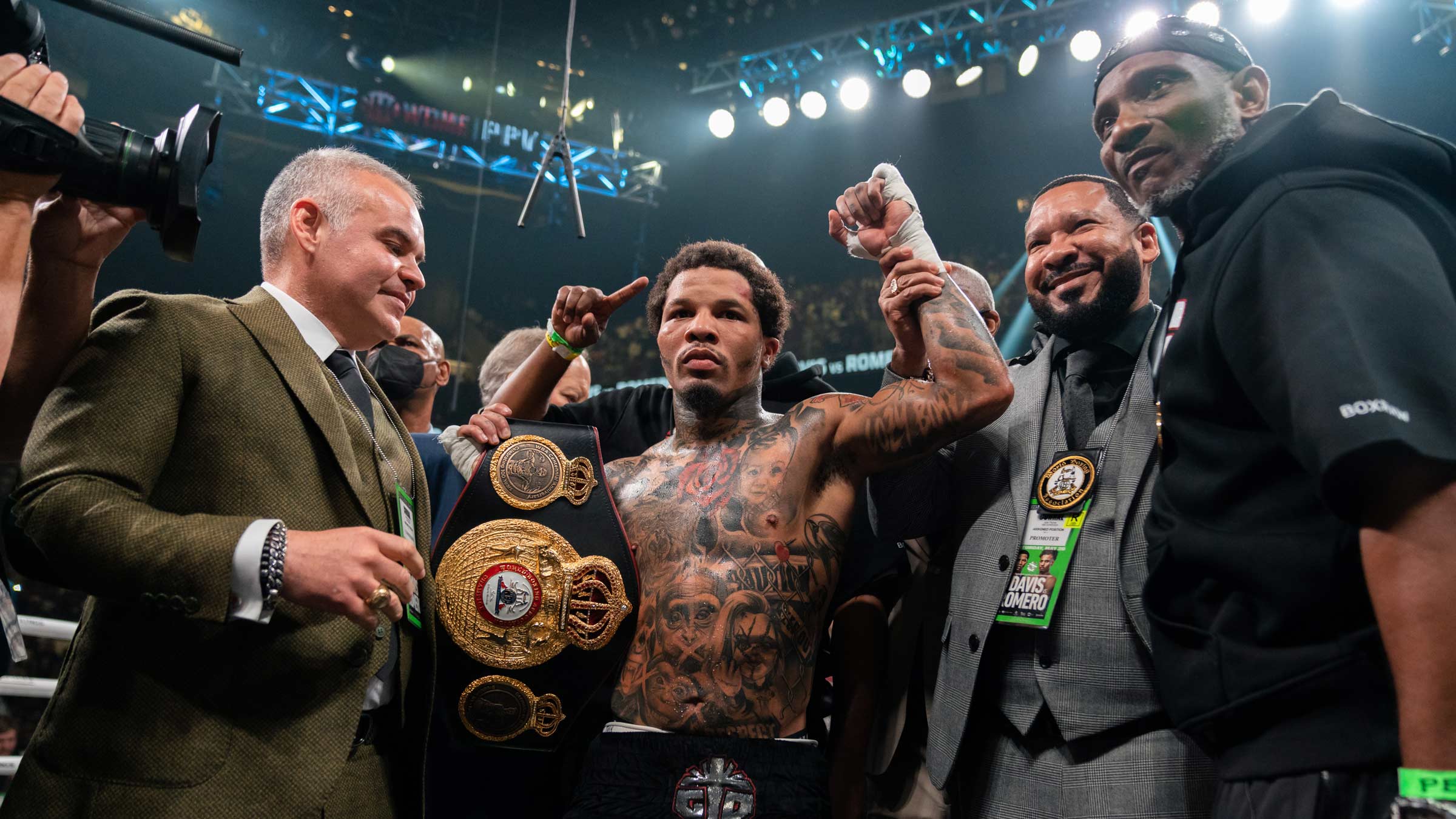 Gervonta "Tank" Davis Stops Rolando Romero in Star-Studded Affair