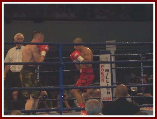 Ringside Boxing Report Michael Hunter Esham Pickering Boxing News