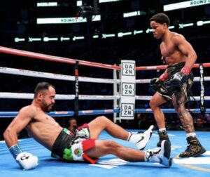 Schofield demolished Torres in Houston â€“ World Boxing Association