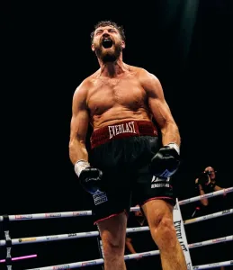 Pat Brown Knocked Out John Hedges to Win the WBA International Cruiserweight Title – World Boxing Association