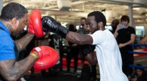 Spence and Crawford held public workouts  – World Boxing Association