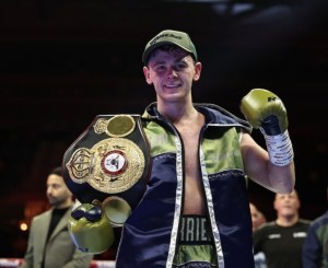 Turner Captures WBA International Title After MartÃ­nez Retires â€“ World Boxing Association
