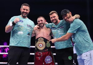 Dickens Stuns Barrett, Wins WBA International Title â€“ World Boxing Association